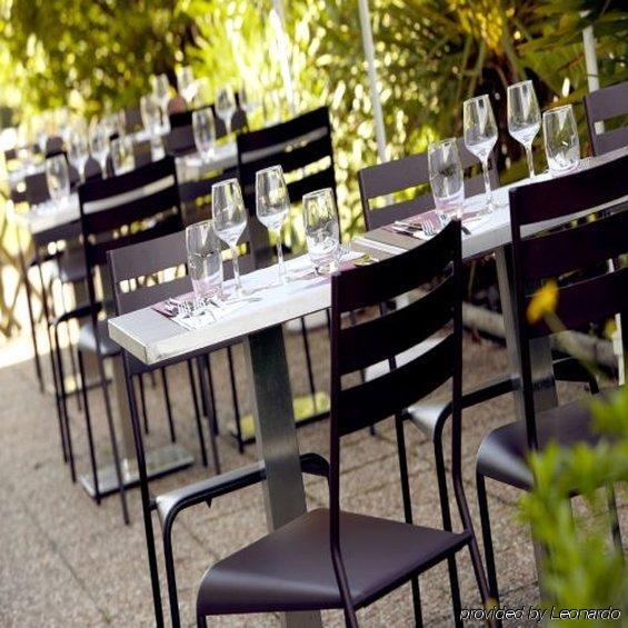 Campanile Aix En Provence Ouest Jas-de-bouffan Hotel