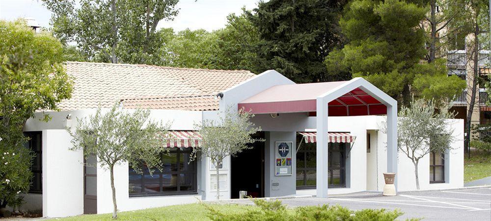 Campanile Aix En Provence Ouest Jas-de-bouffan Hotel